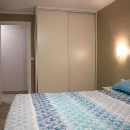 Helenamar Apartment *